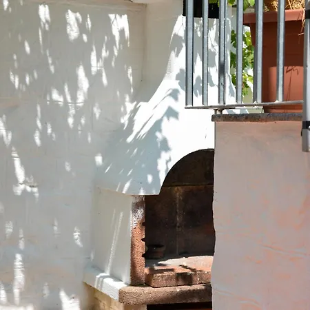 בית נופש Trullo Mameli - Diemme